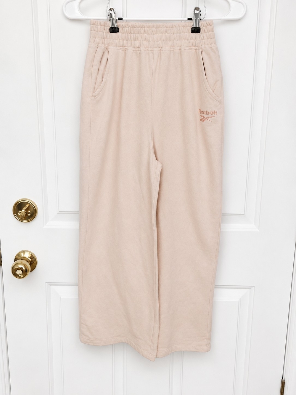Reebok Light Pink Kids Two-Piece Lounge Sweatsuit Set Size 9/10 - Picture 6 of 8